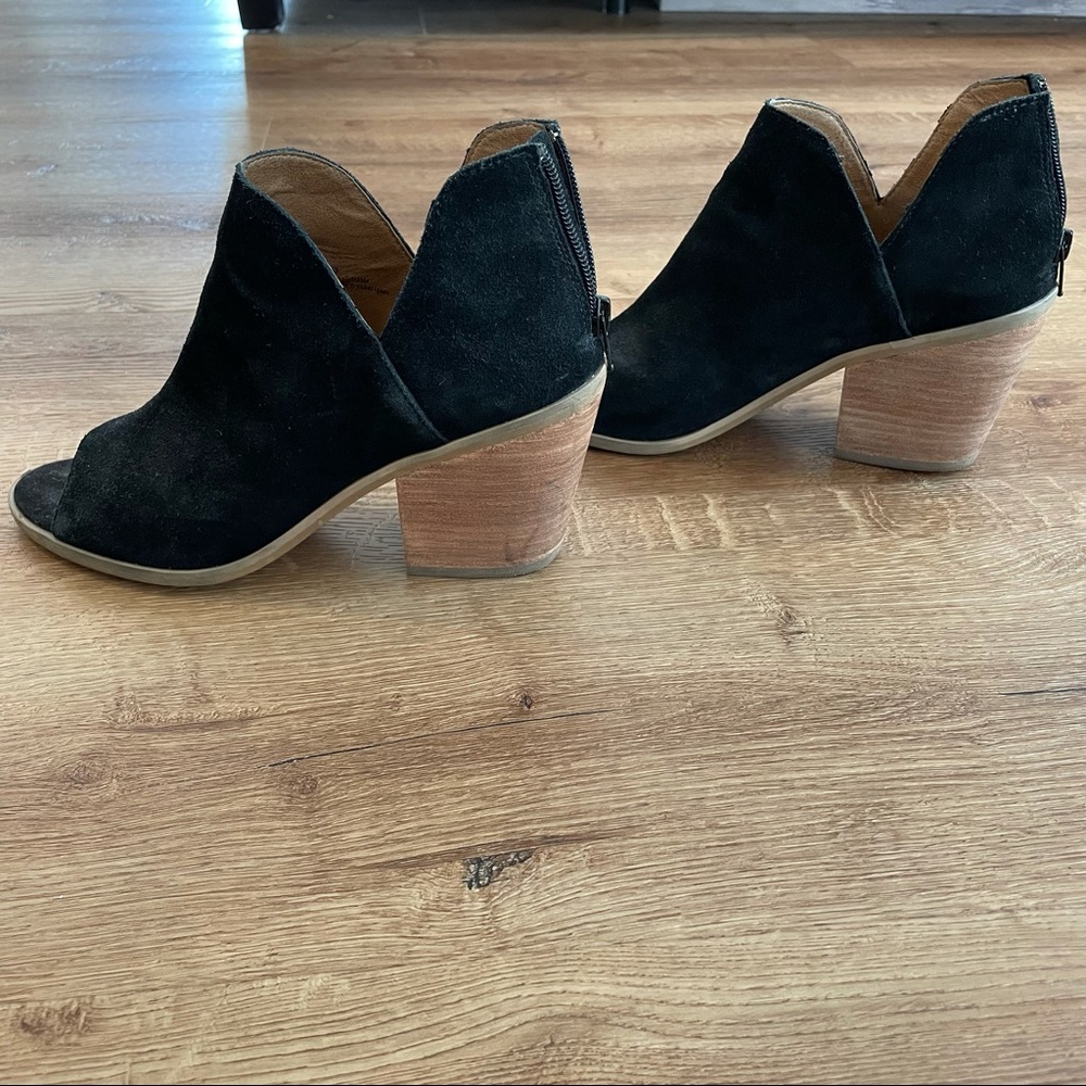 Women’s black suede open toed booties